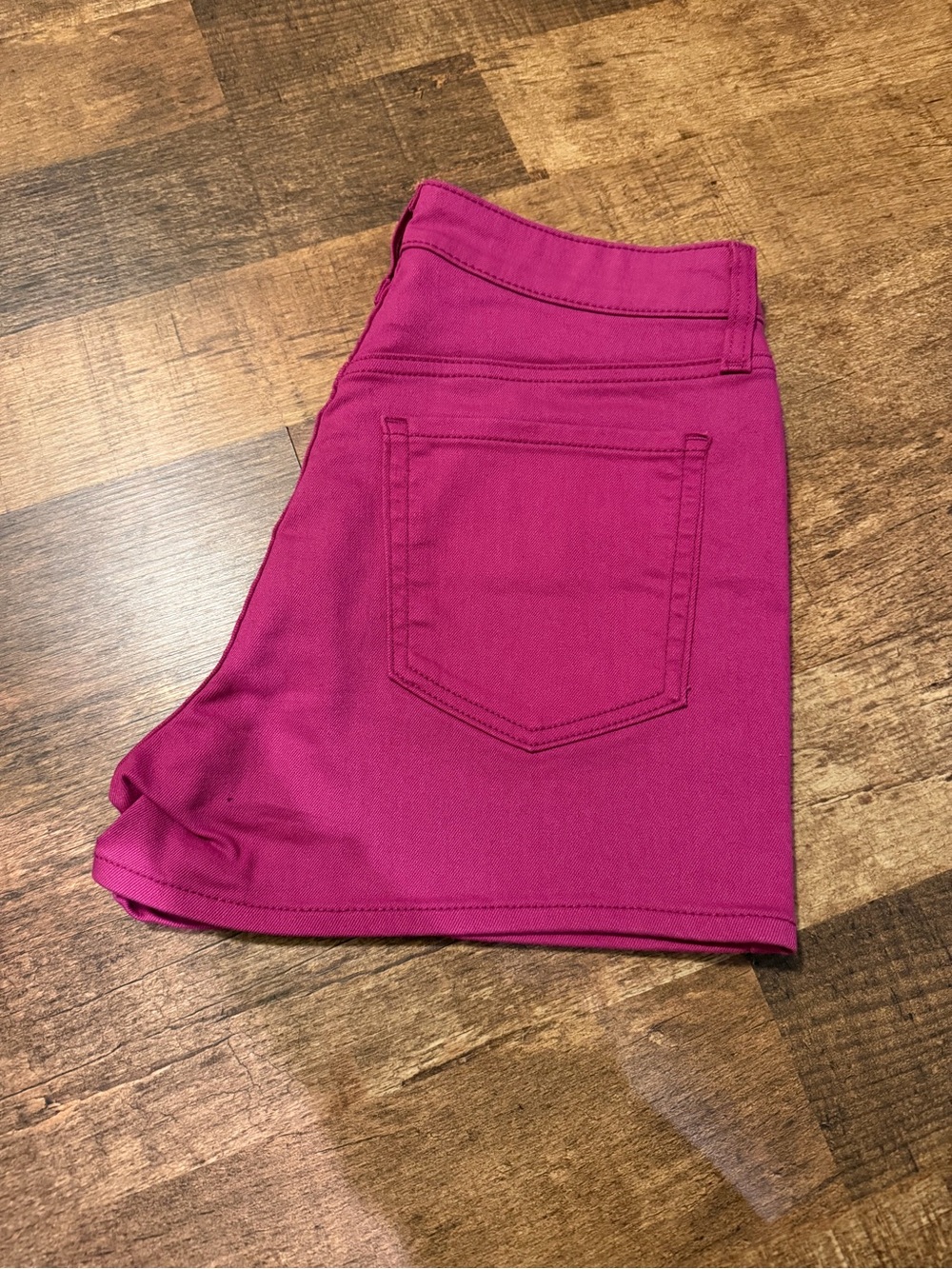 Old Navy Hot Pink High Rise WOW Shorts - Women size 4